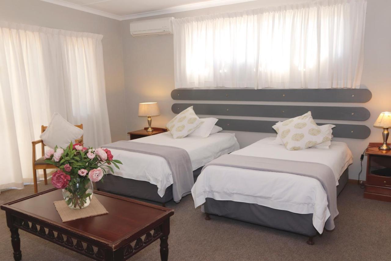The Village Guesthouse Ceres Ngoại thất bức ảnh